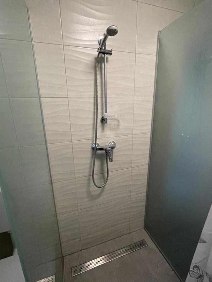 Heni Apartment Bük Екстериор снимка