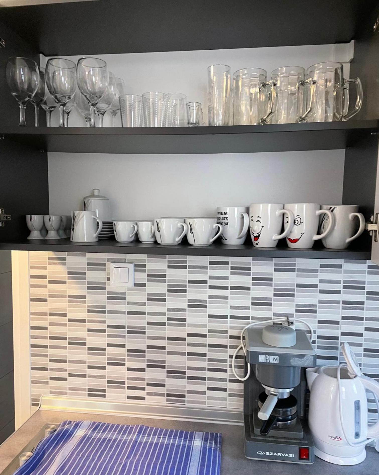 Heni Apartment Bük Екстериор снимка