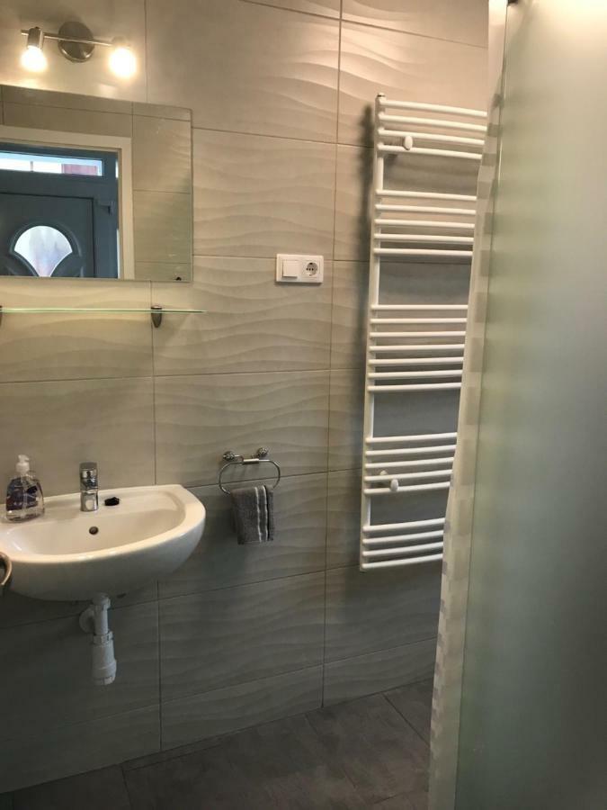 Heni Apartment Bük Екстериор снимка